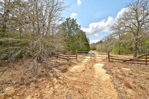 109 Crepe Myrtle Road Bastrop TX 78602