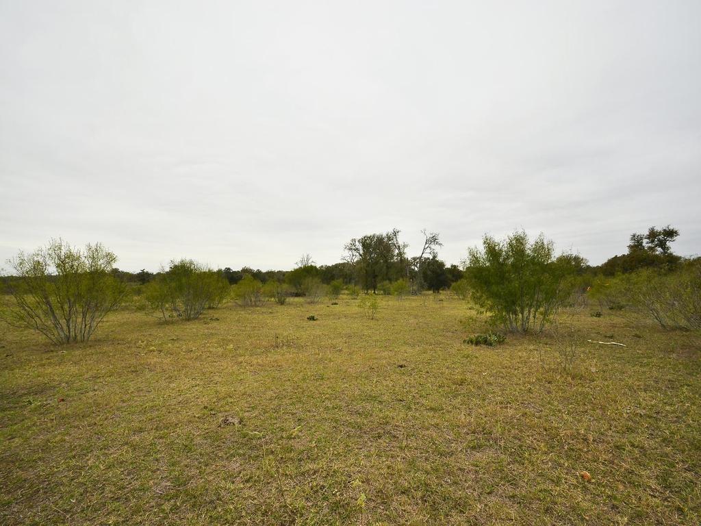 277 Fm 672 Dale TX 78616