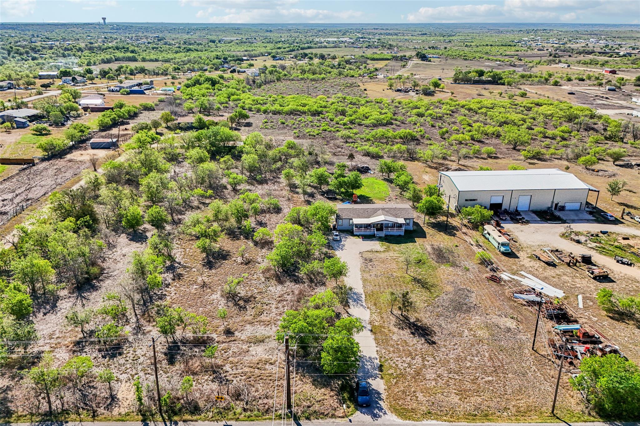 788 Williamson Road Niederwald TX 78640