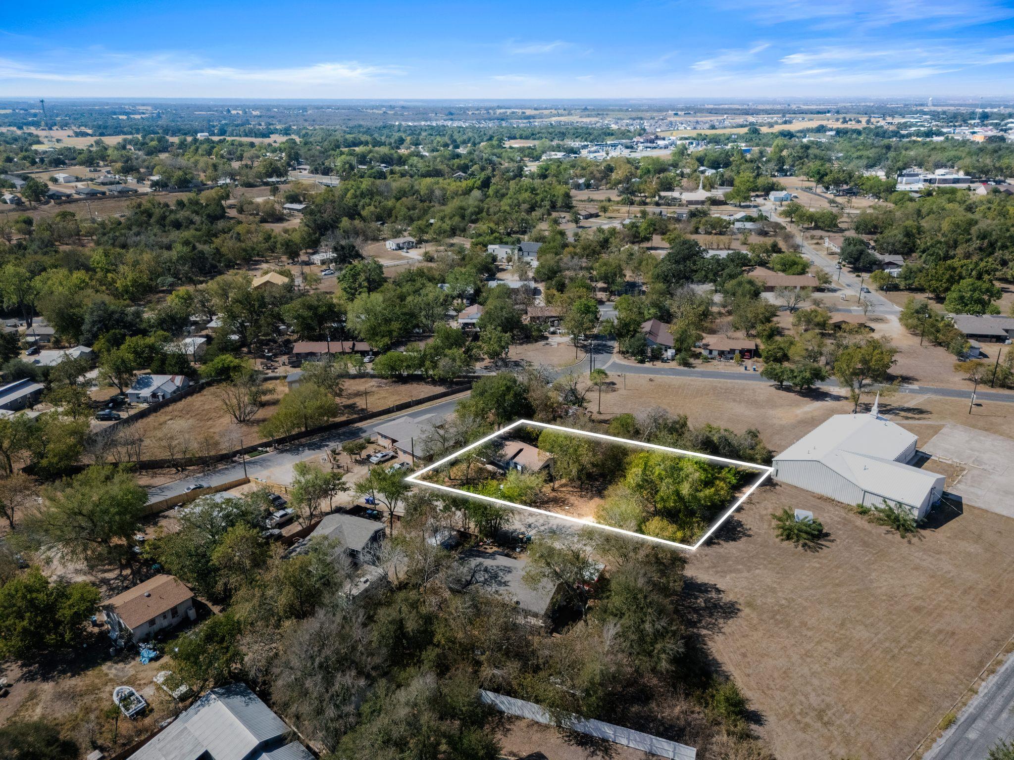 102 Masonic Drive Elgin TX 78621
