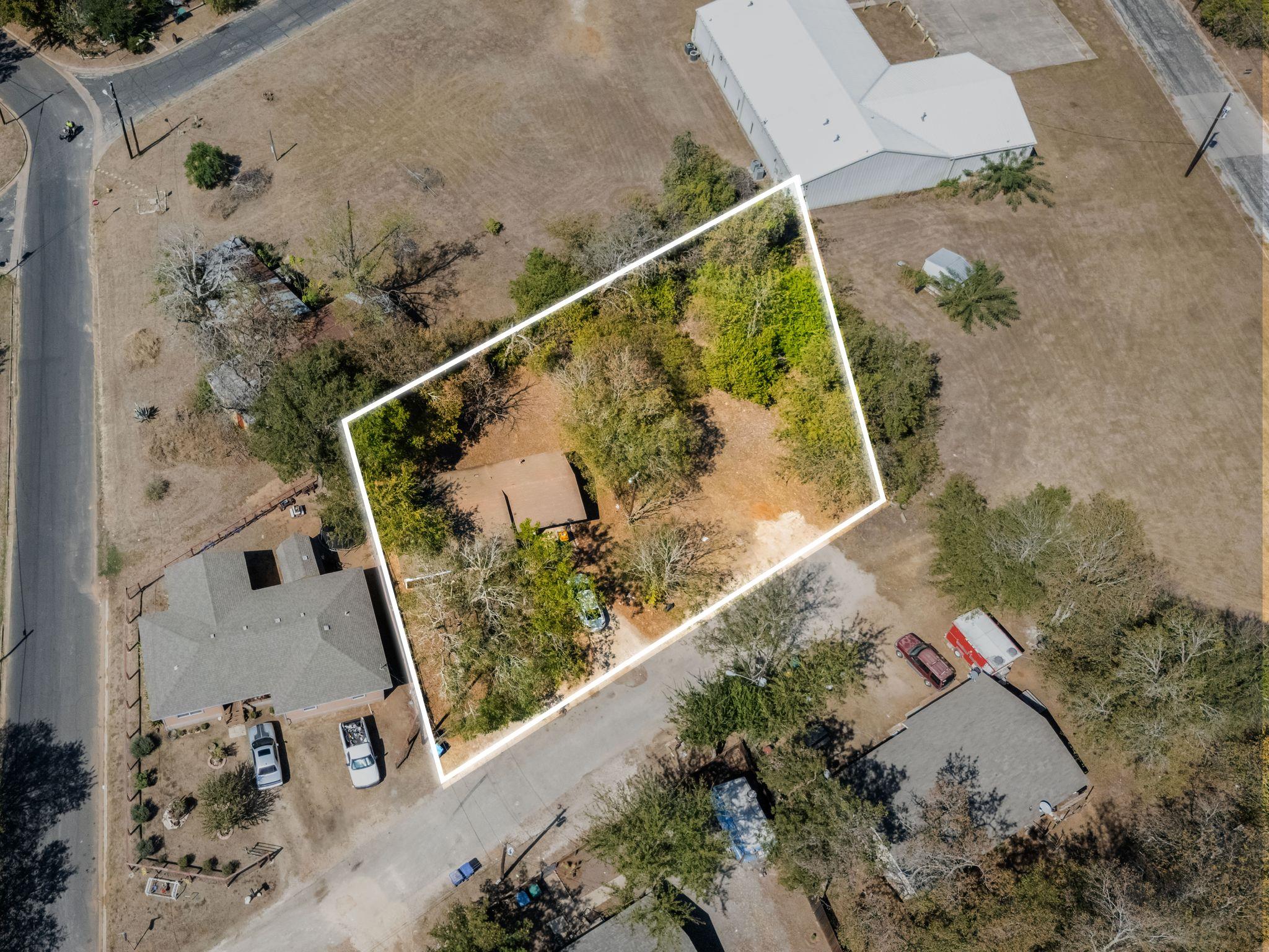 102 Masonic Drive Elgin TX 78621