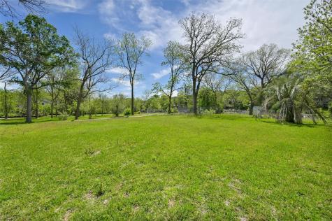 1717 Channel Road Austin TX 78746