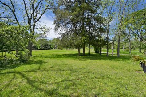 1717 Channel Road Austin TX 78746