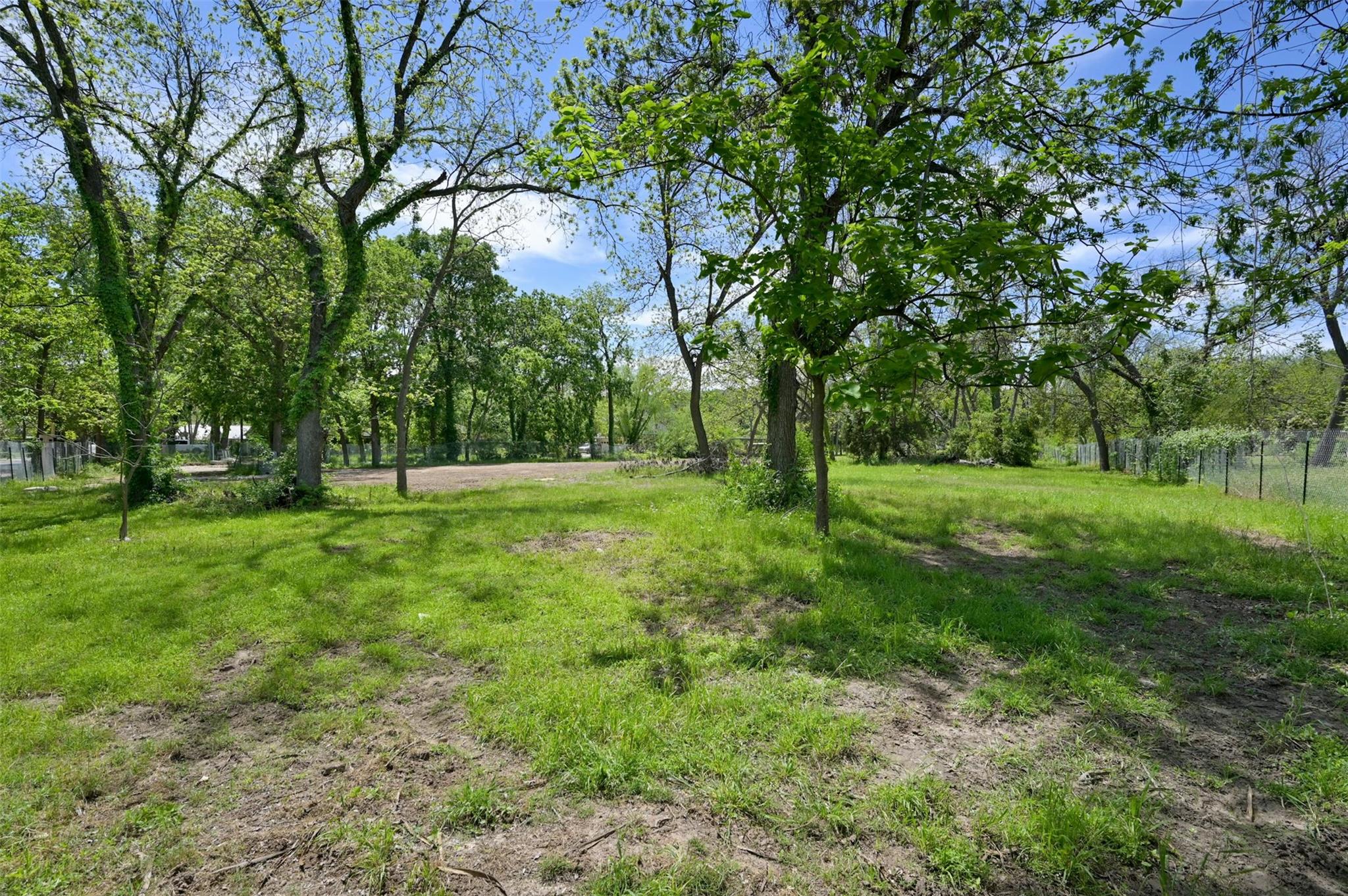 1717 Channel Road Austin TX 78746
