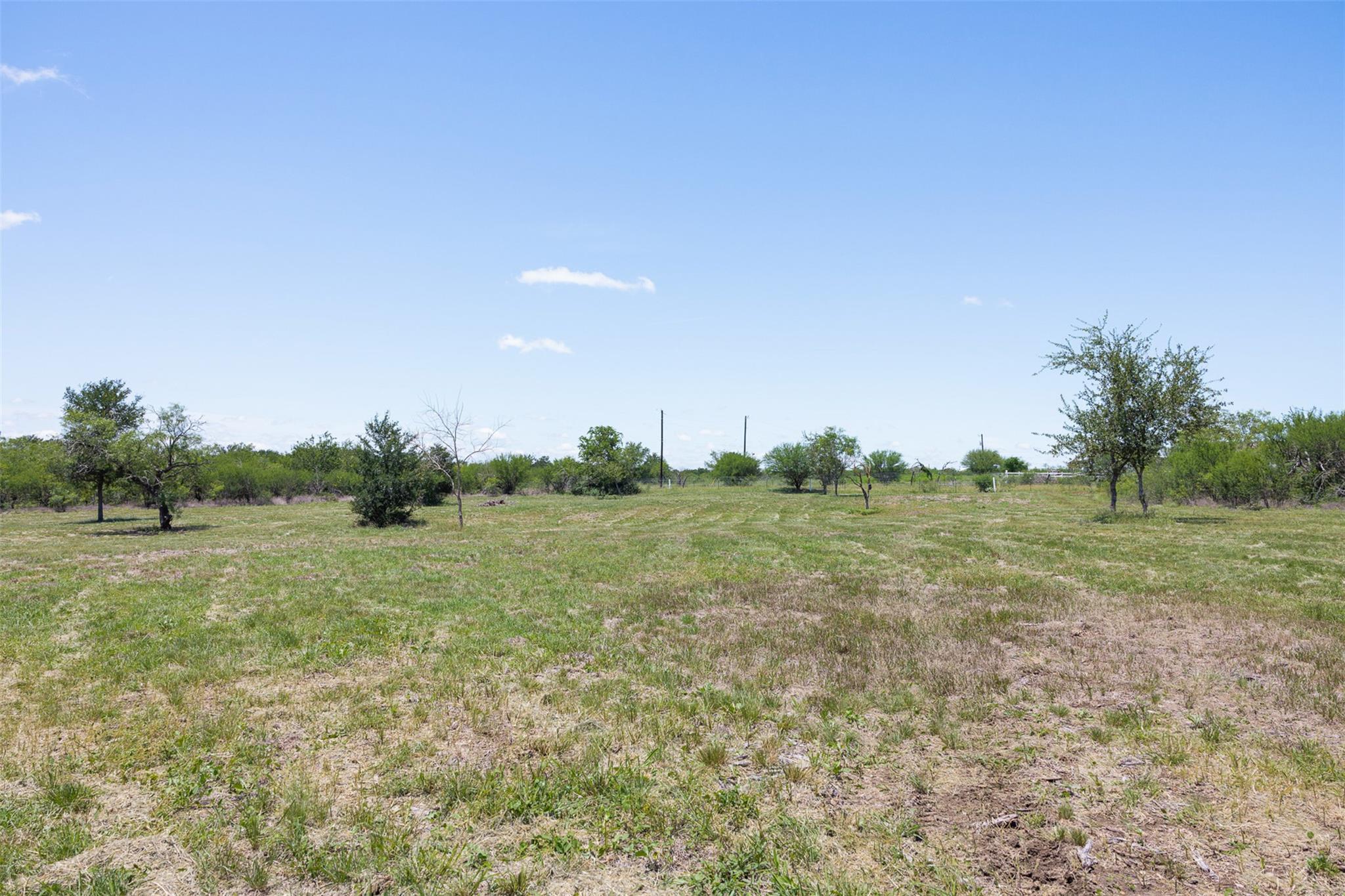3710 Dry Creek Road Lockhart TX 78644