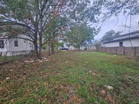 514 San Saba Street Lockhart TX 78644