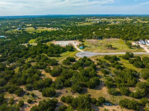 559 Vail River Road Dripping Springs TX 78620