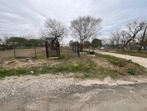 14732 Navarro Creek Pass Del Valle TX 78617