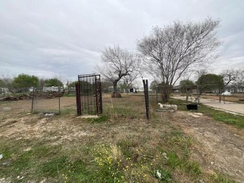 14732 Navarro Creek Pass Del Valle TX 78617