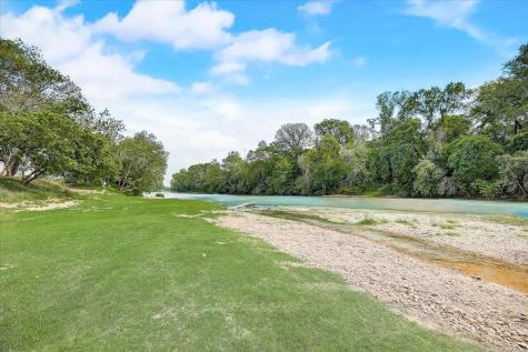 157 Lamaloa Lane Bastrop TX 78602