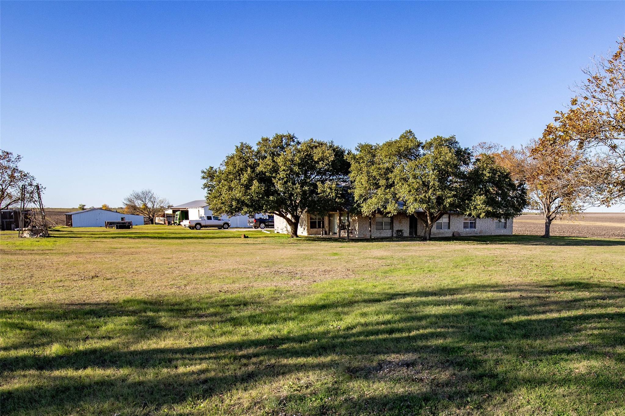 14914 Svenska Road Coupland TX 78615