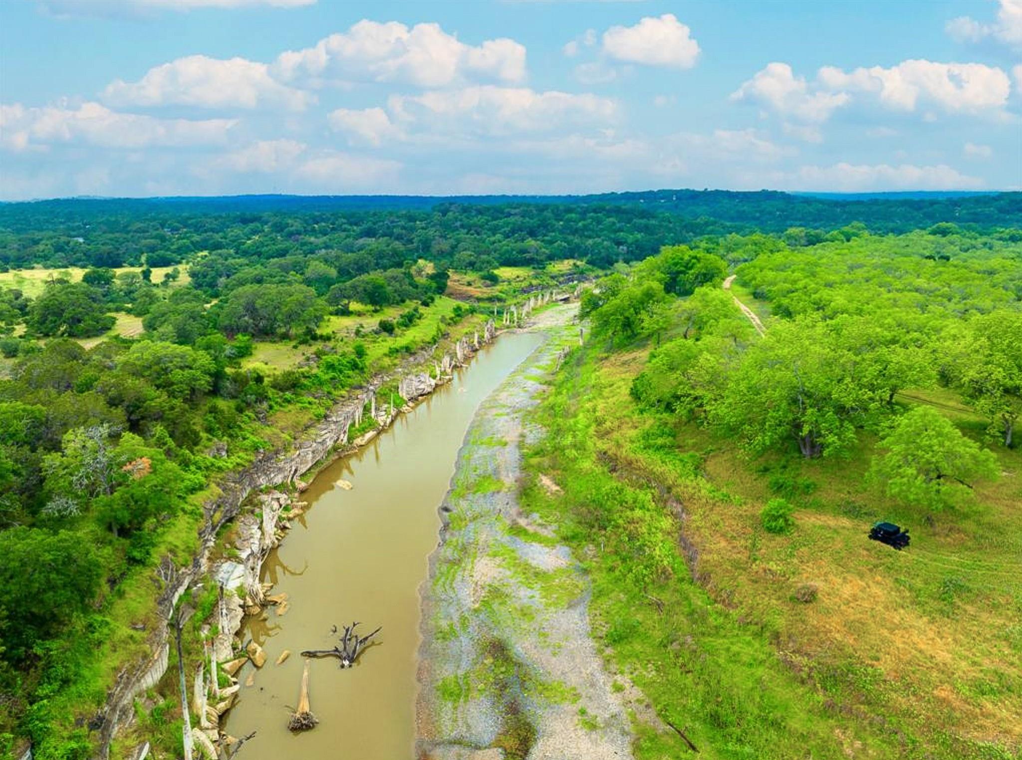 1761 Paradise Parkway Canyon Lake TX 78133