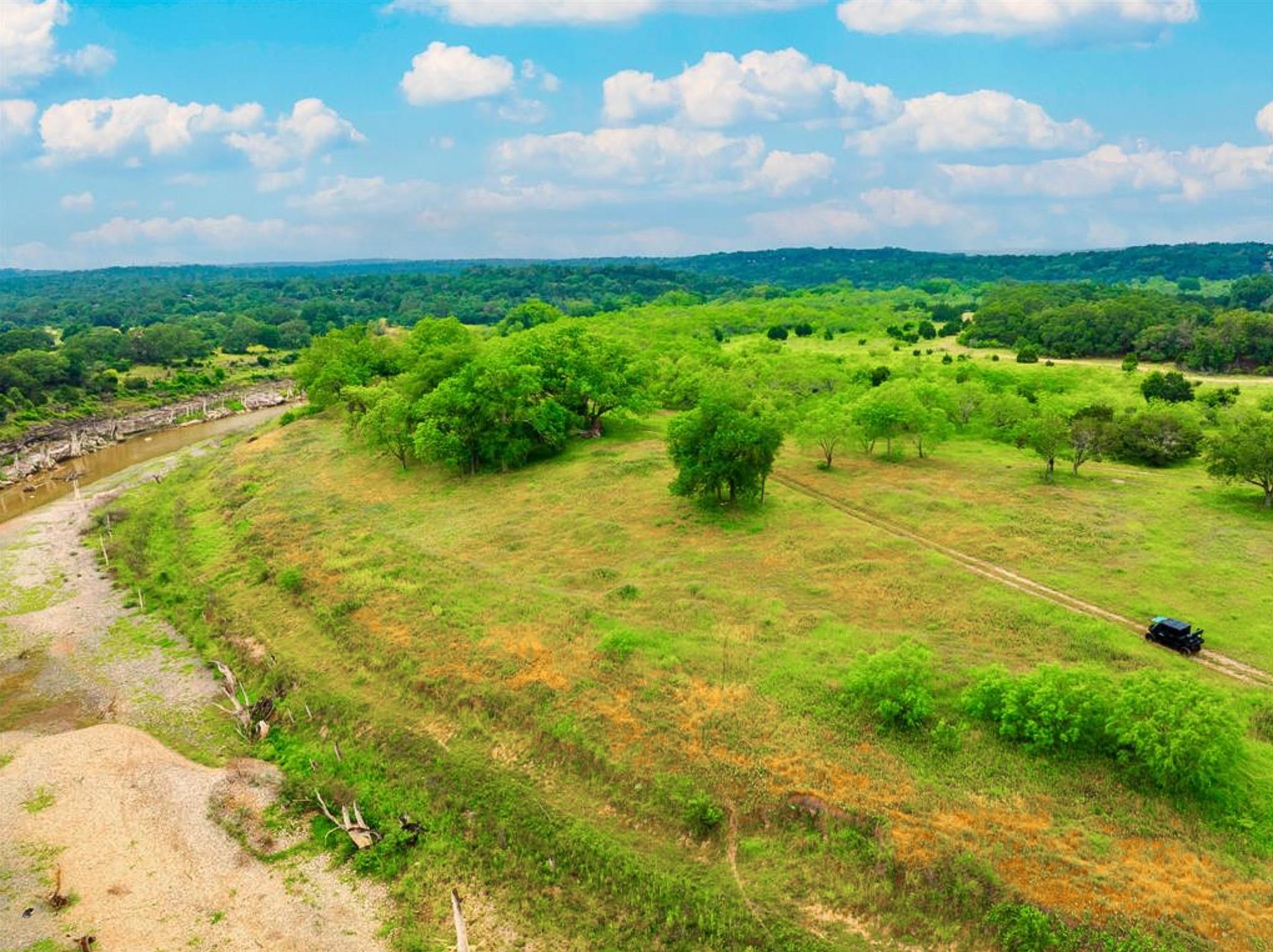 1761 Paradise Parkway Canyon Lake TX 78133