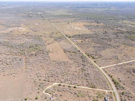 000 Fm 2814 Waelder TX 78959