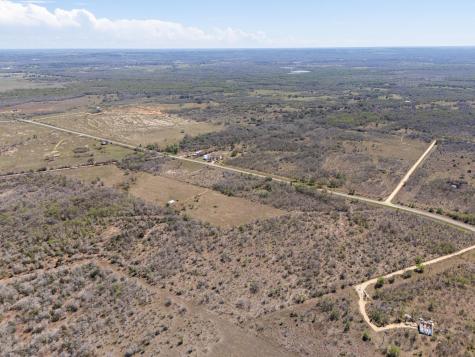 000 Fm 2814 Waelder TX 78959