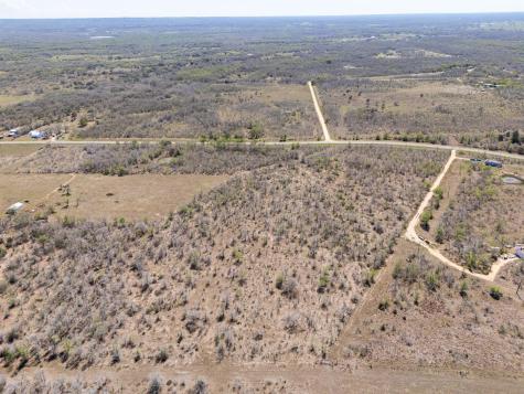 000 Fm 2814 Waelder TX 78959