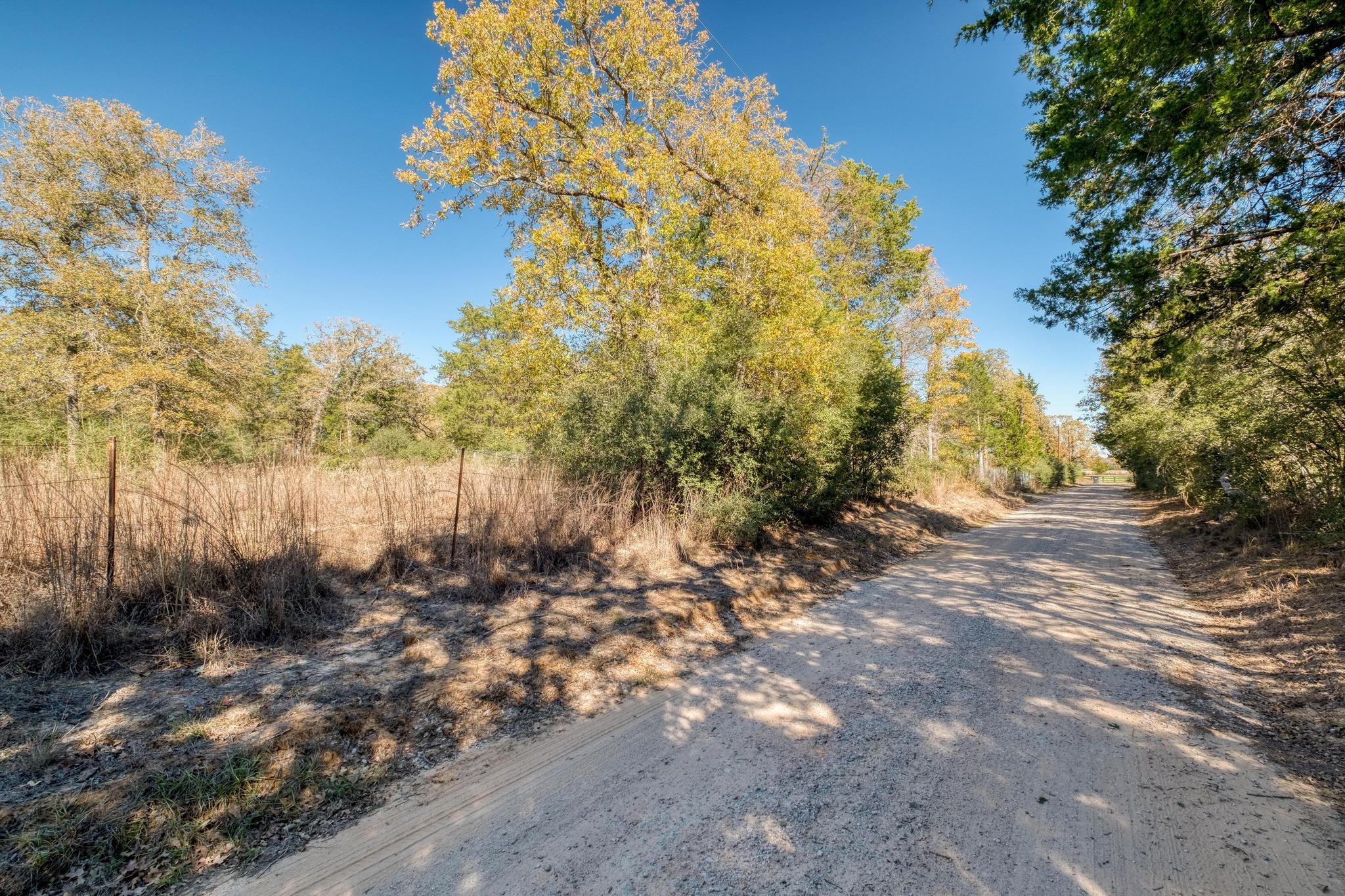 000 Dunbar Road (Tract 3) Road Mcdade TX 78650