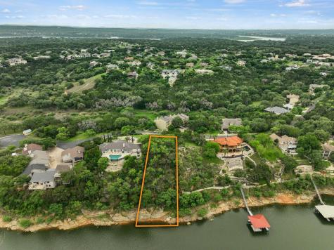 343 Harbor Drive Spicewood TX 78669