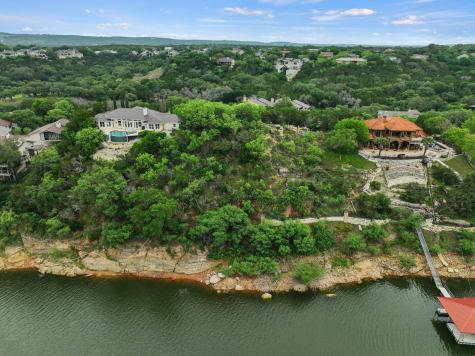 343 Harbor Drive Spicewood TX 78669