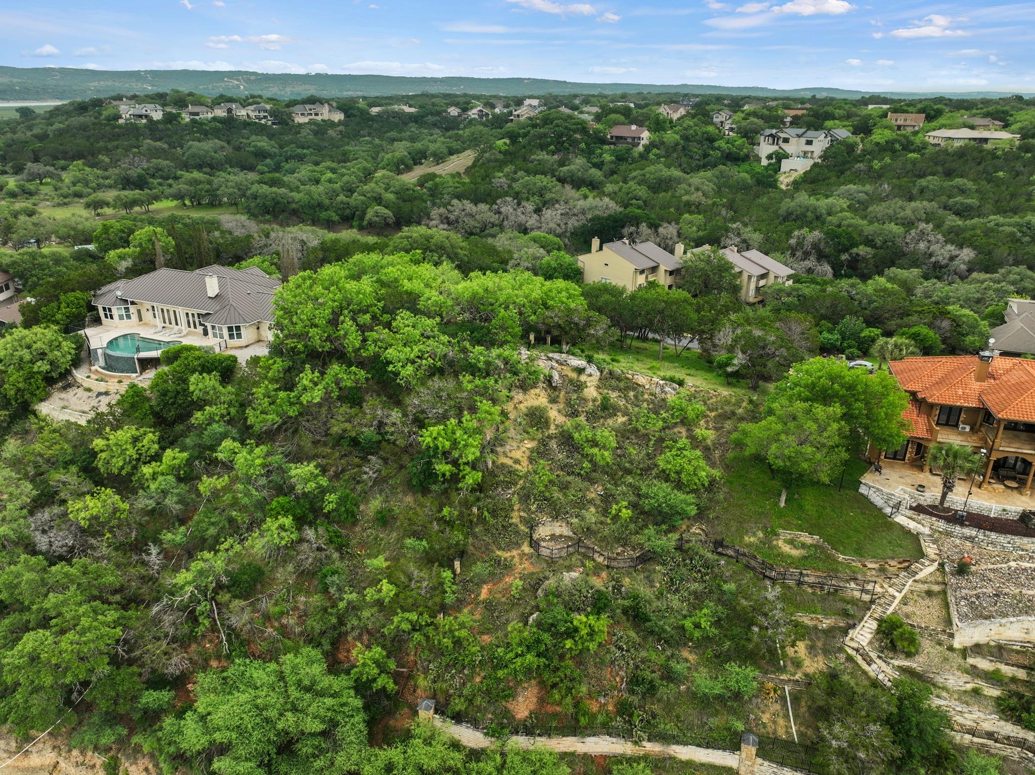343 Harbor Drive Spicewood TX 78669