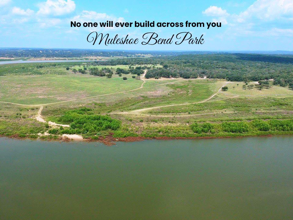 343 Harbor Drive Spicewood TX 78669