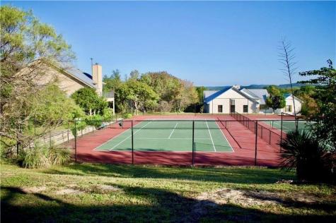 343 Harbor Drive Spicewood TX 78669