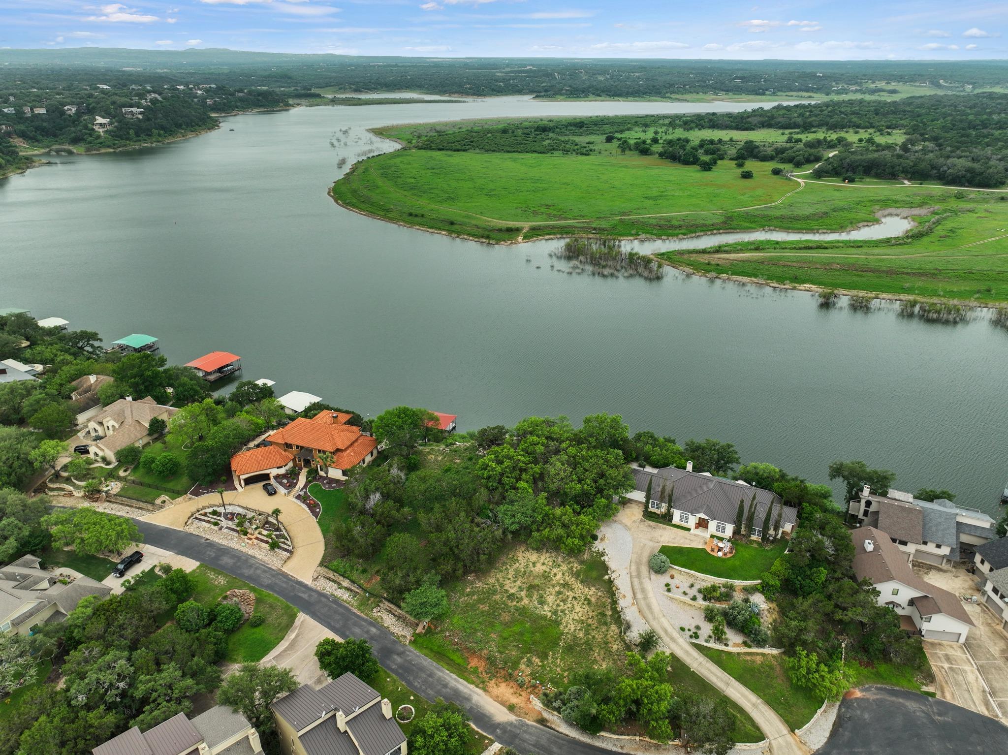 343 Harbor Drive Spicewood TX 78669