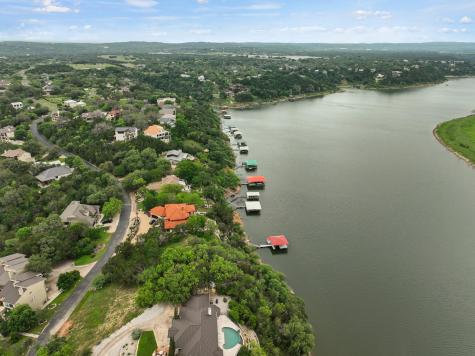 343 Harbor Drive Spicewood TX 78669