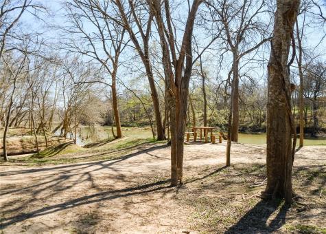 242 Iva Lane Bastrop TX 78602