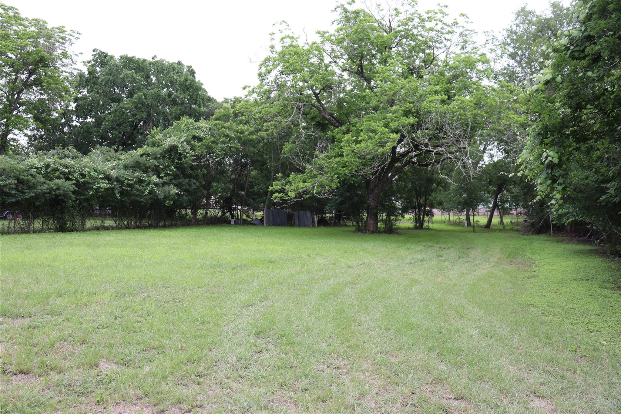 1006 Johnson Street Lockhart TX 78644