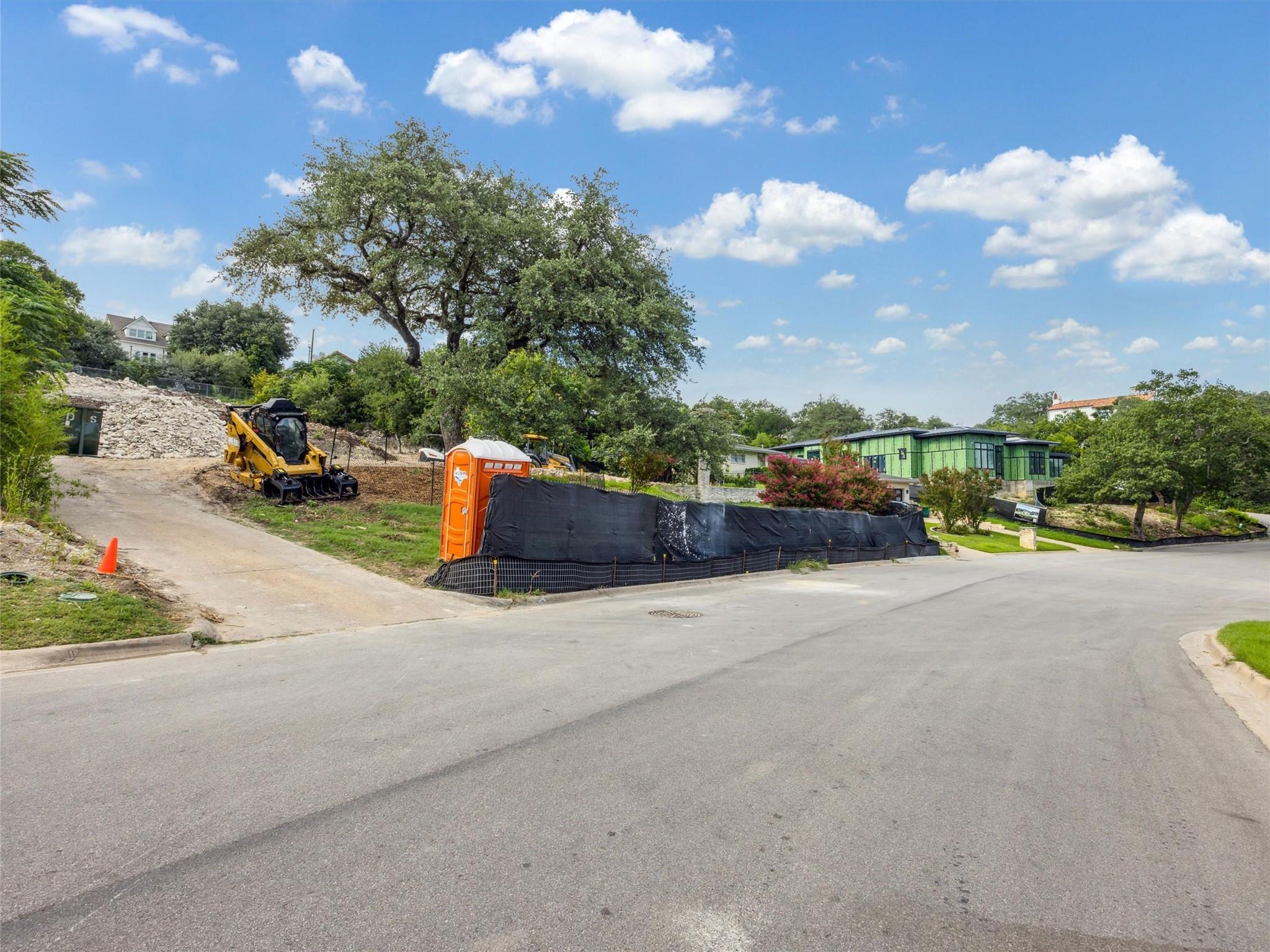 4616 Crestway Drive Austin TX 78731