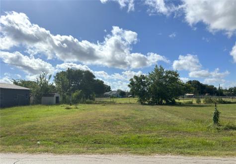 1112 Old Nails Creek Road Giddings TX 78942