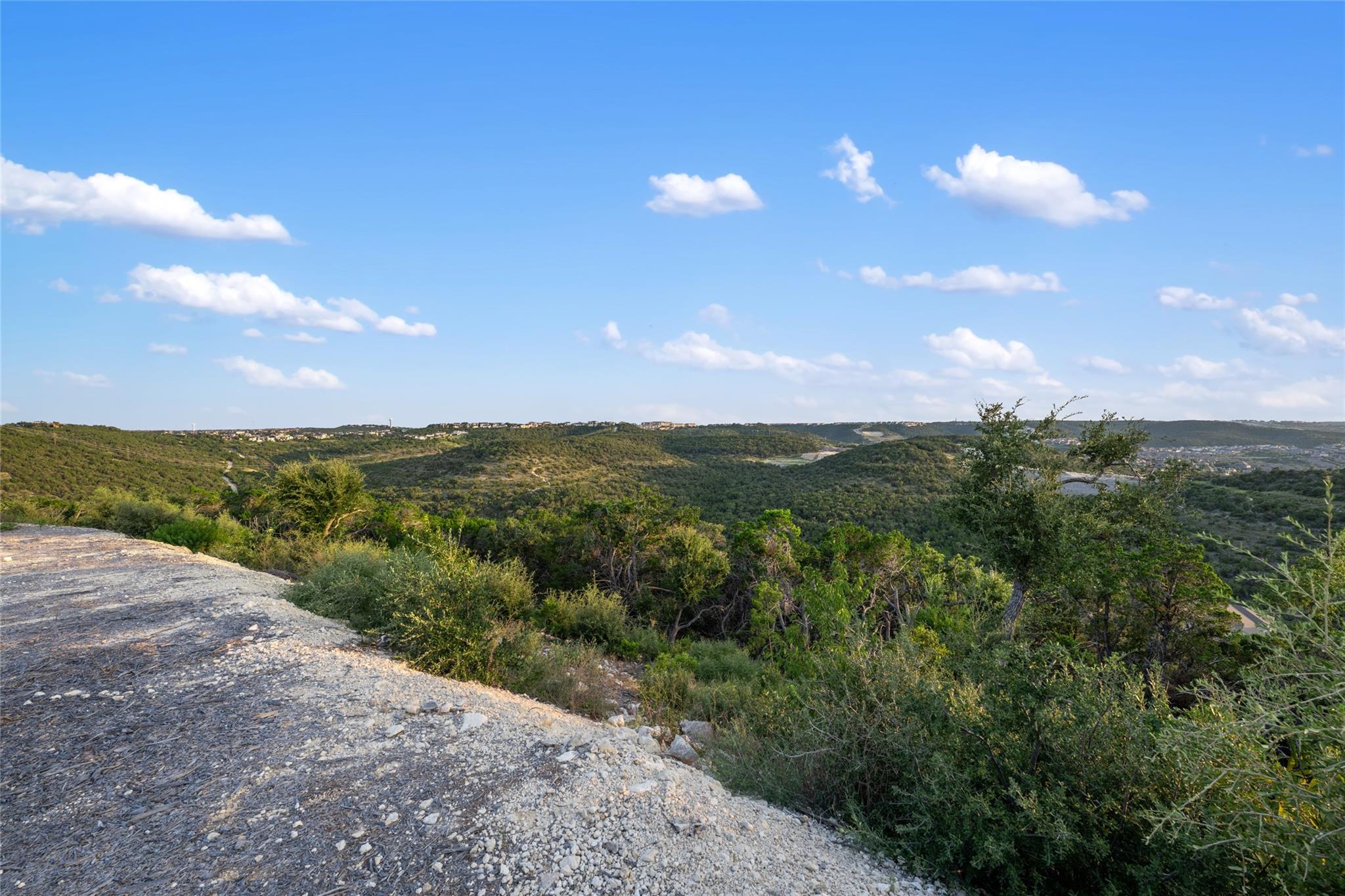 109 Montana Del Oro Way Lakeway TX 78738