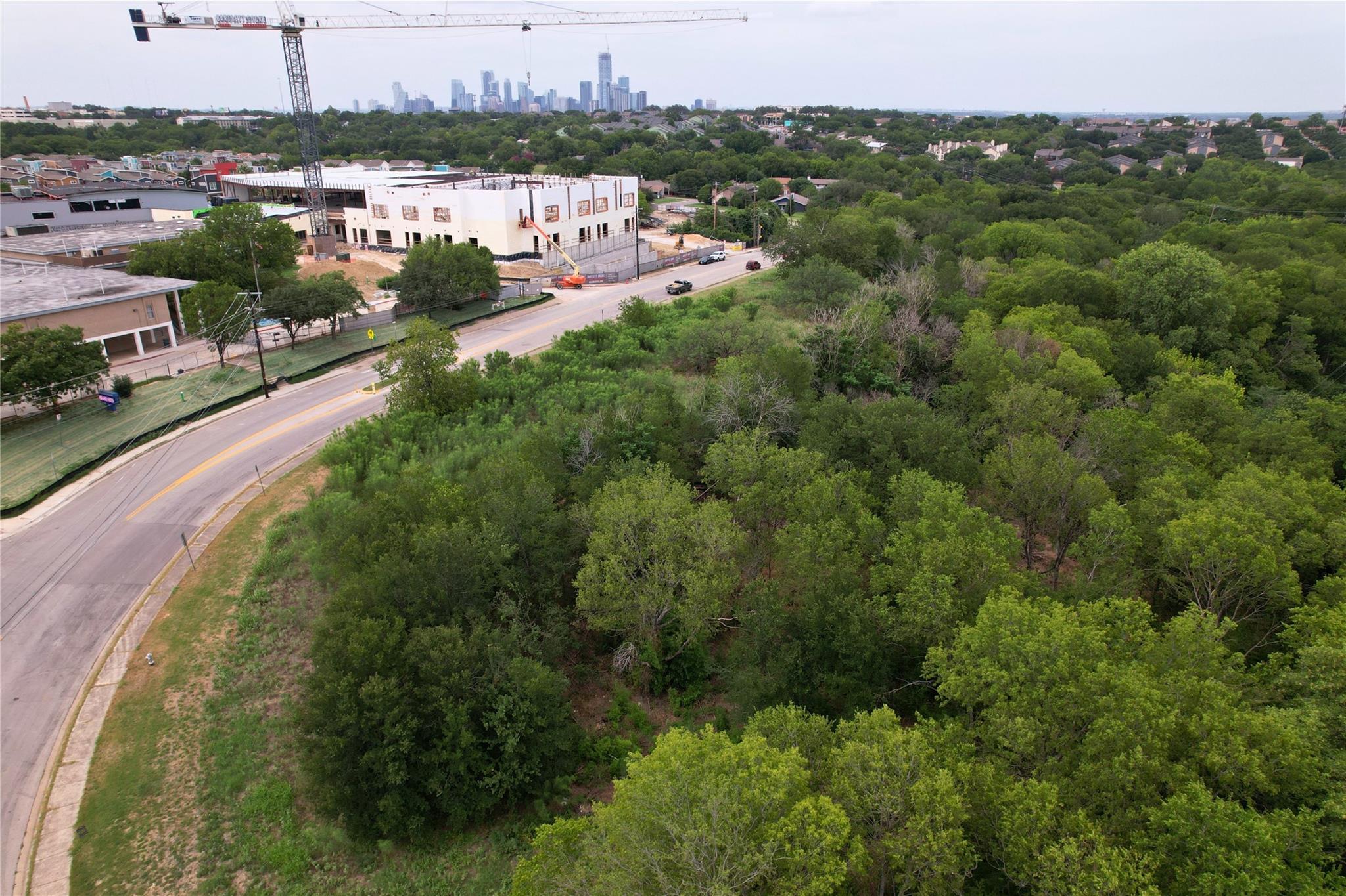 2813 Metcalfe Road Austin TX 78741