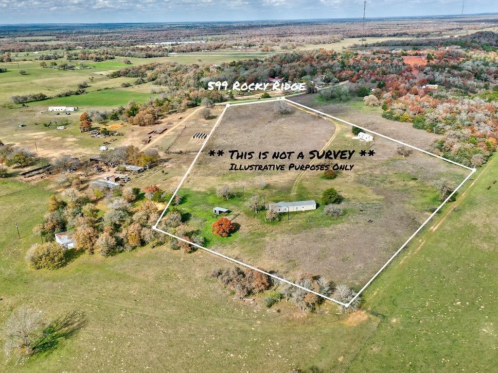 599 Rocky Ridge Lane Luling TX 78648