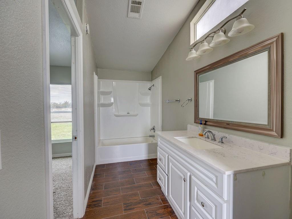 599 Rocky Ridge Lane Luling TX 78648