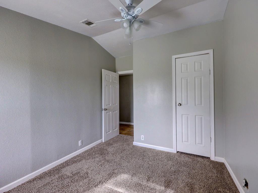 599 Rocky Ridge Lane Luling TX 78648