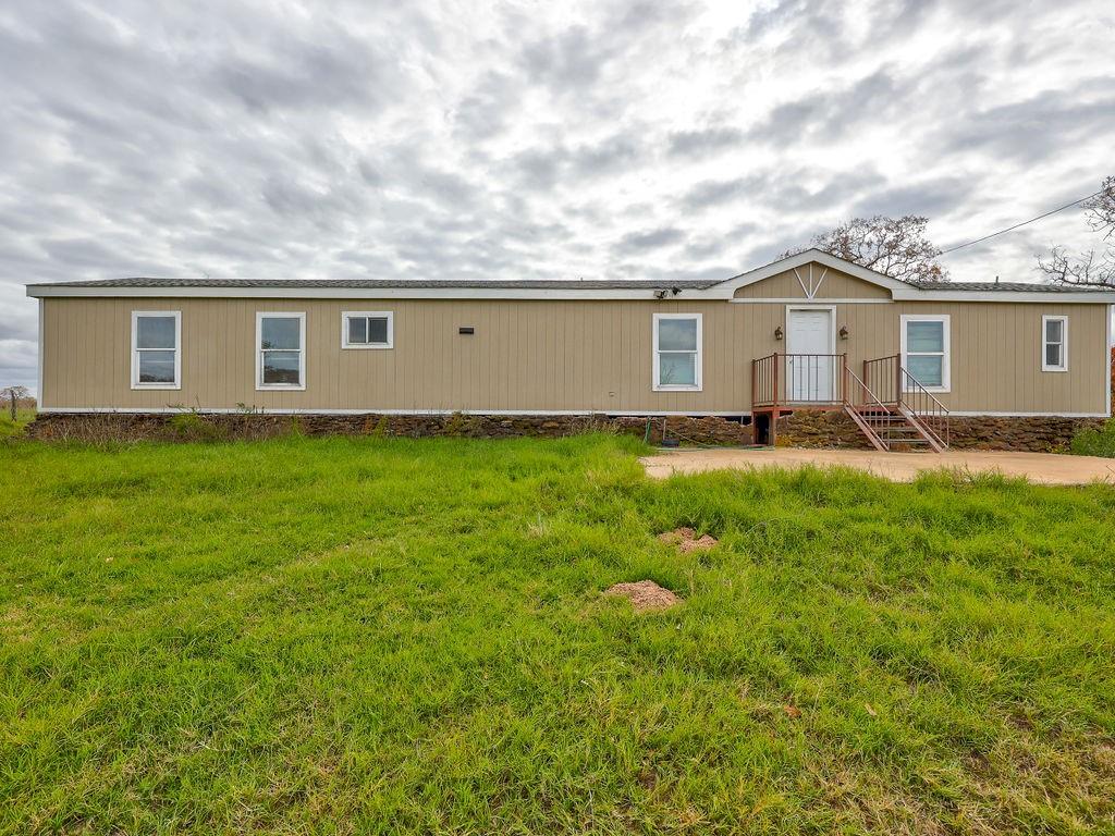 599 Rocky Ridge Lane Luling TX 78648