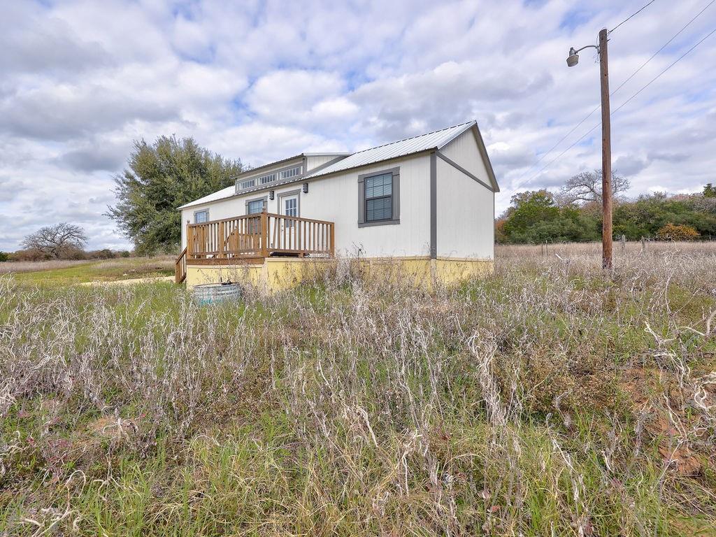 599 Rocky Ridge Lane Luling TX 78648