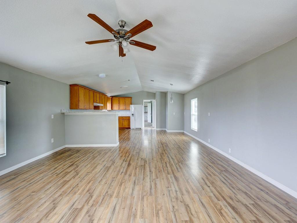 599 Rocky Ridge Lane Luling TX 78648