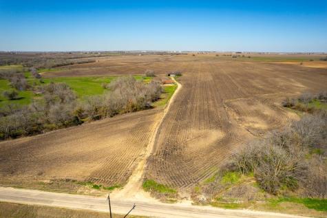 901 County Road 398 Taylor TX 76574