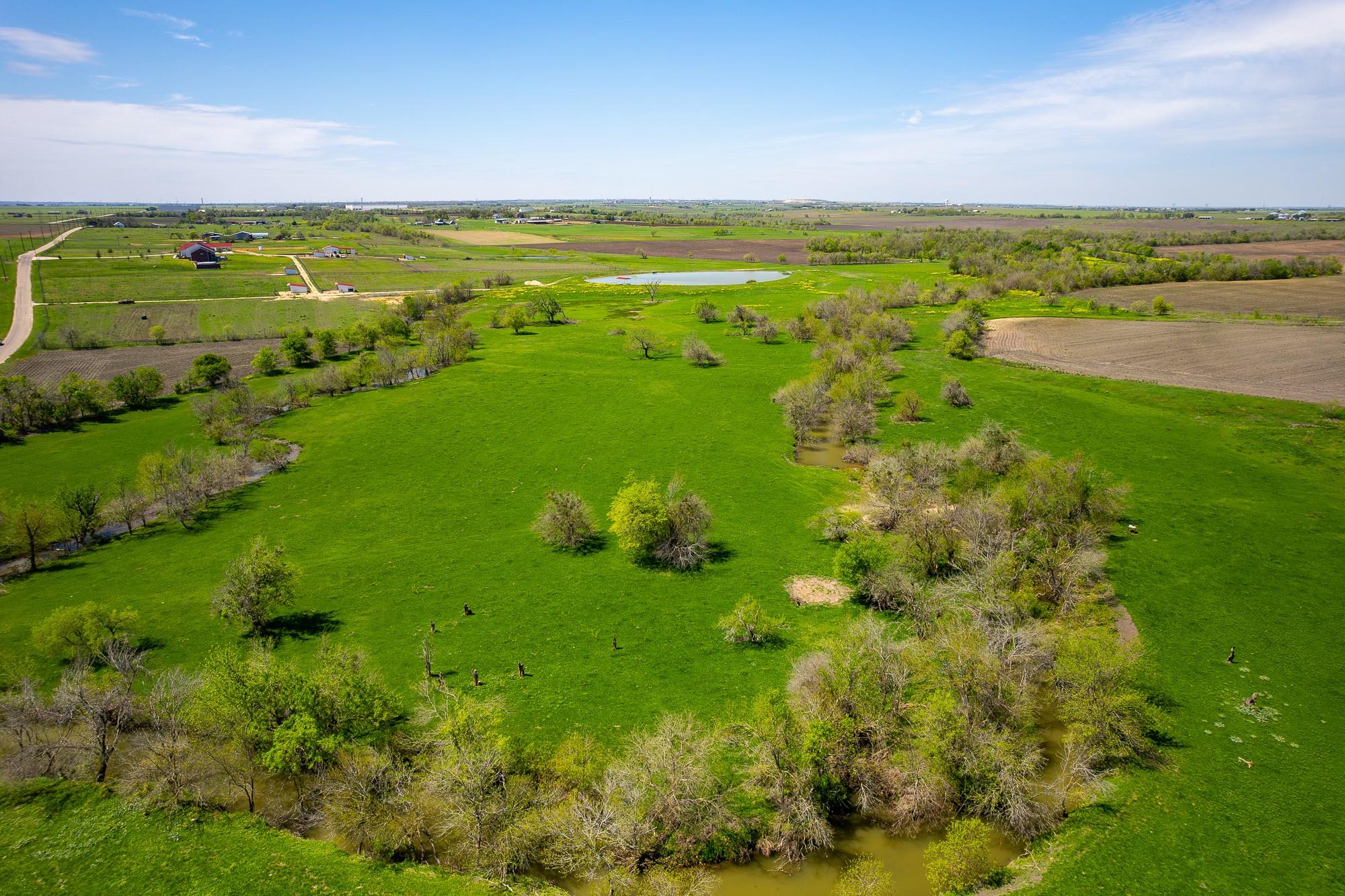 901 County Road 398 Taylor TX 76574