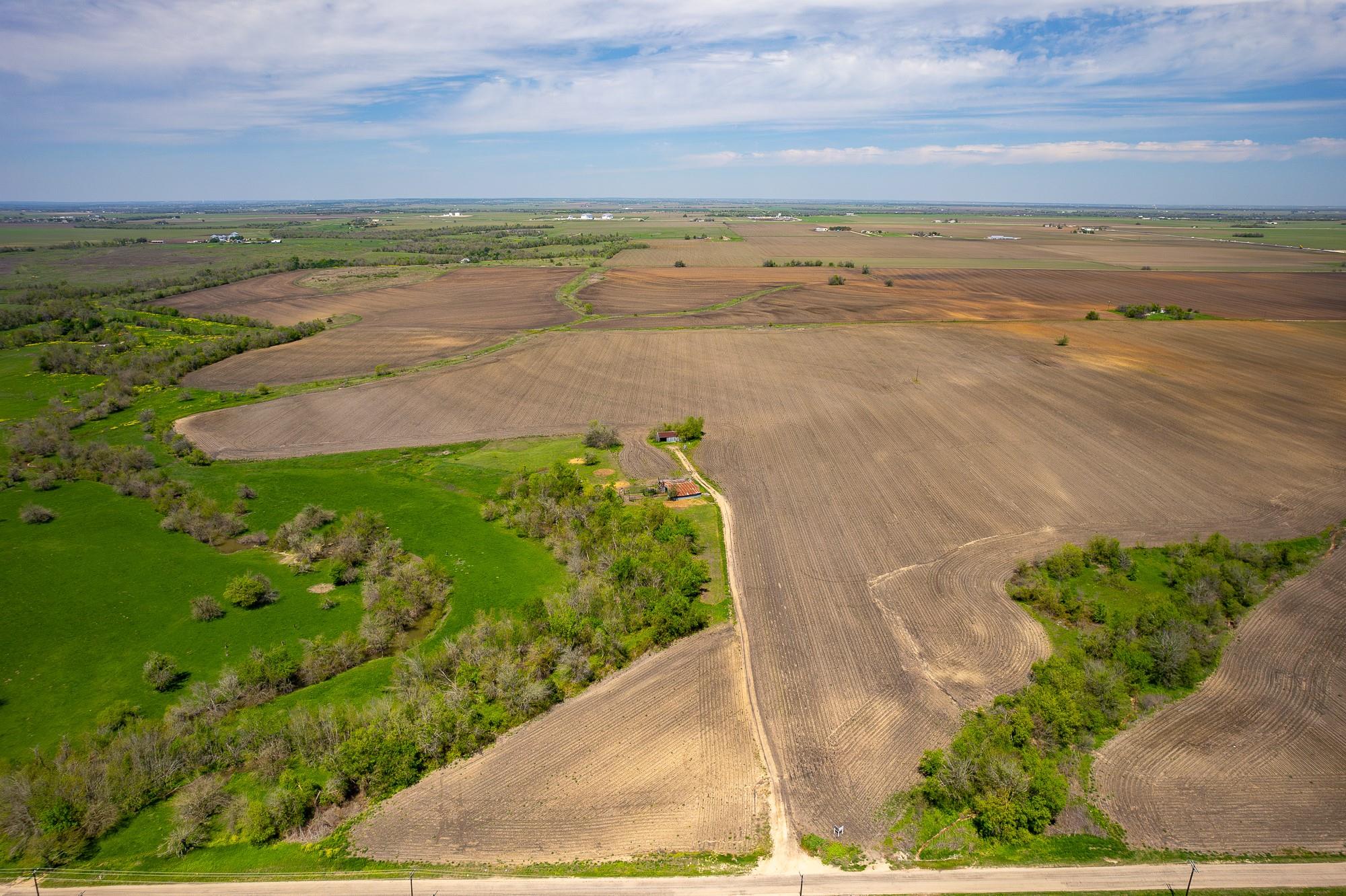901 County Road 398 Taylor TX 76574