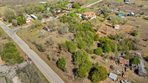 201 Peggys Trail Kyle TX 78640