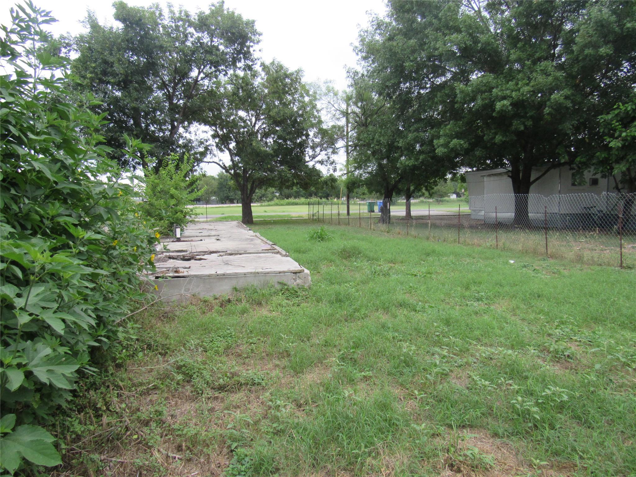 210 E E Carrie Manor Road Manor TX 78653