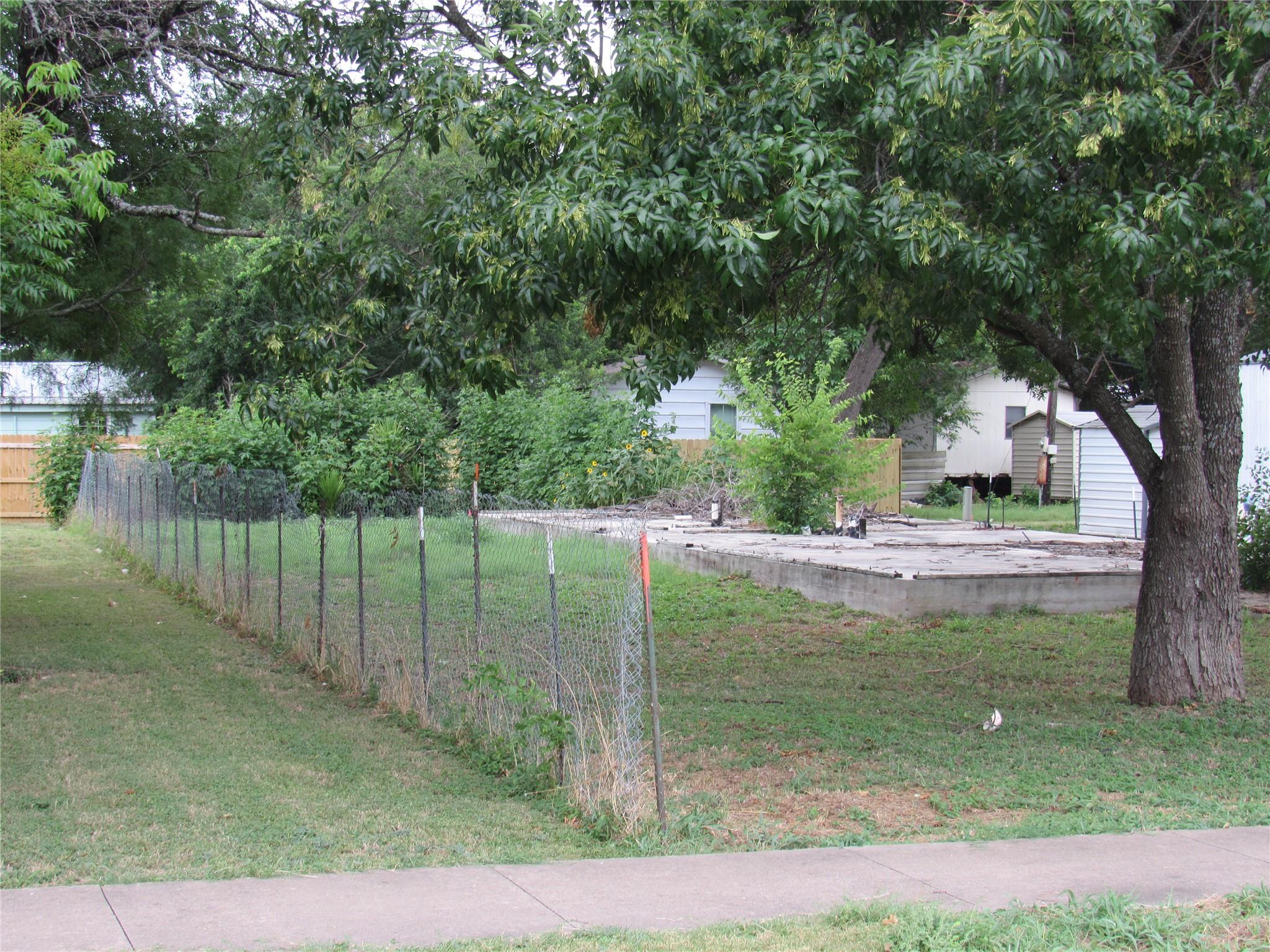 210 E E Carrie Manor Road Manor TX 78653