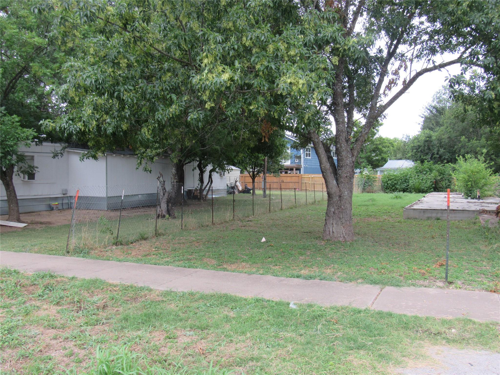210 E E Carrie Manor Road Manor TX 78653