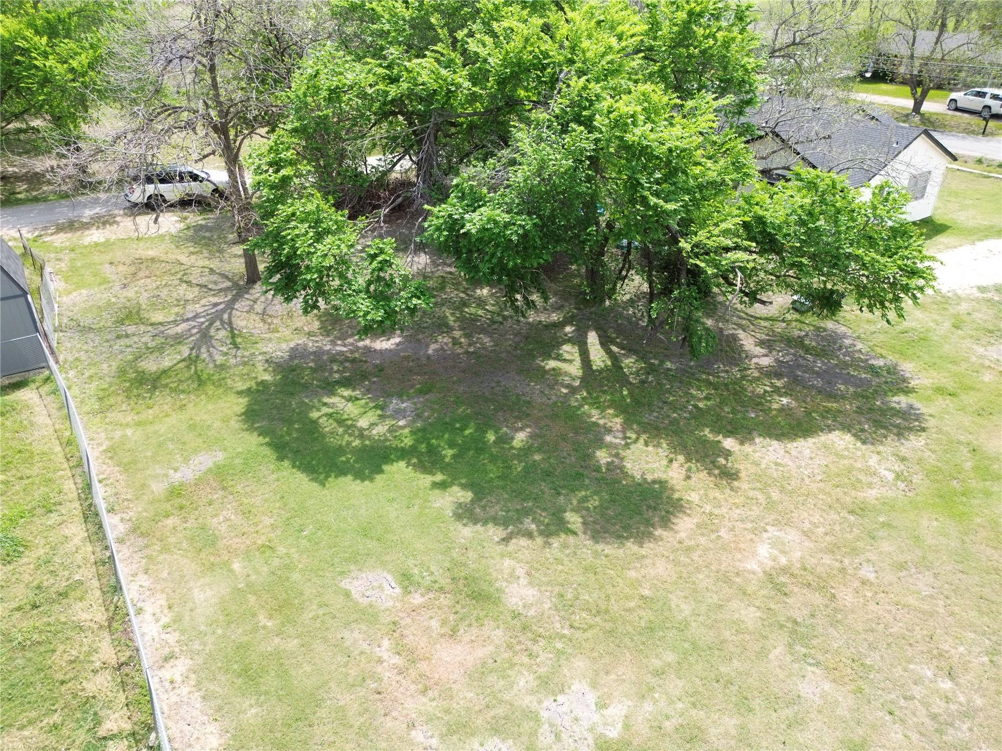 303 E Wolf Street Granger TX 76530