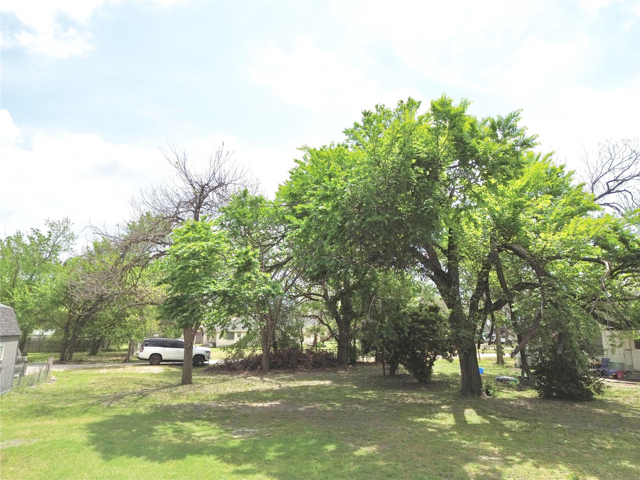 303 E Wolf Street Granger TX 76530