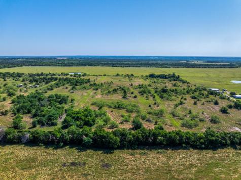 Tract 2 Tbd Lcr 392 Groesbeck TX 76642